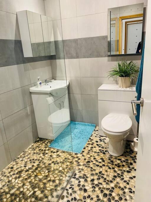Love Lancing By The Sea With Optional Large Hot Tub Sleeps Up To 8 & Free Parking Villa Exterior foto
